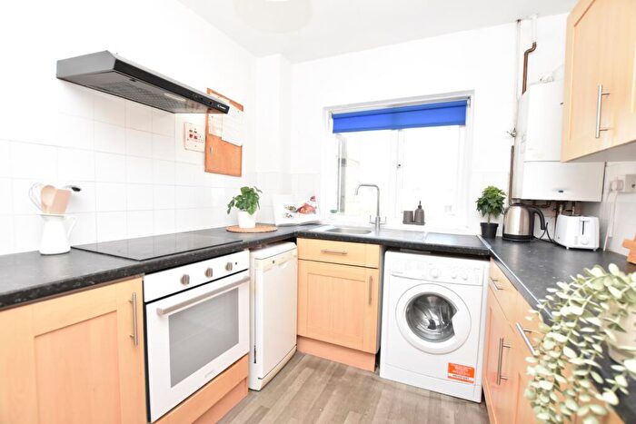 3 Bedroom Terraced House To Rent In St Matthews Road, Cotham, BS6