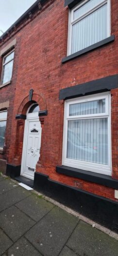 3 Bedroom End Of Terrace House To Rent In Ridge Hill Lane, Stalybridge, SK15