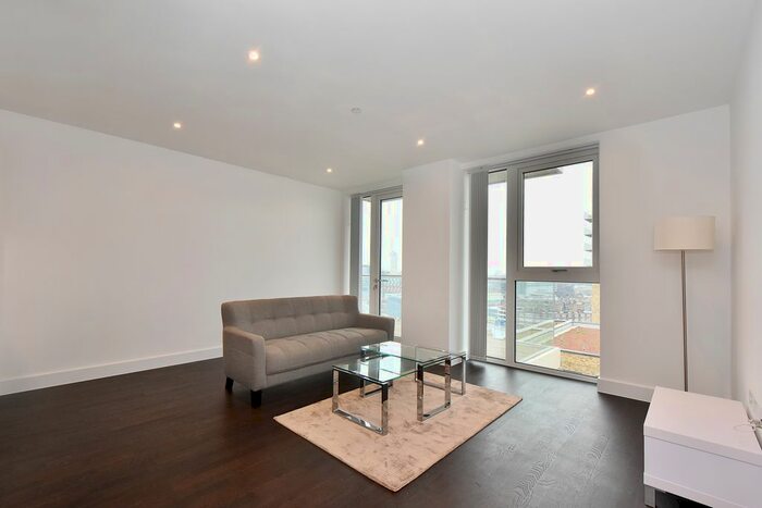 2 Bedroom Flat To Rent In Duncombe House, Victory Parade, Woolwich, London, SE18
