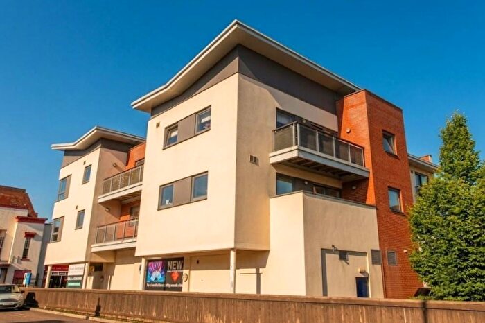 2 Bedroom Penthouse To Rent In The Willows, Washway Road, Sale, M33