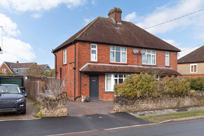 3 Bedroom Semi Detached House For Sale In Eastleigh Road, Devizes, Wiltshire, SN10