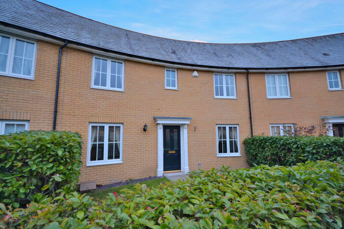 3 Bedroom Terraced House To Rent In Baynard Avenue, Flitch Green, Dunmow, Essex, CM6