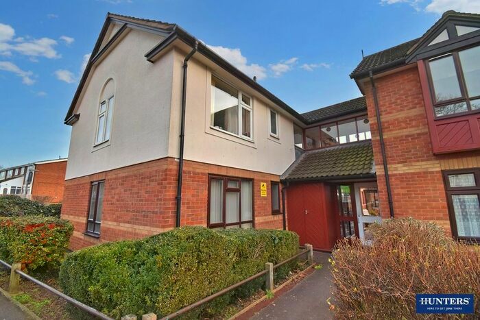 1 Bedroom Flat For Sale In Jasmine Court, Wigston, LE18