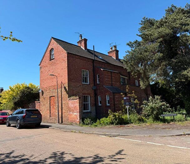 5 Bedroom Flat For Sale In & Low Street, & Brooklands Close, Collingham, Newark, Nottinghamshire, NG23
