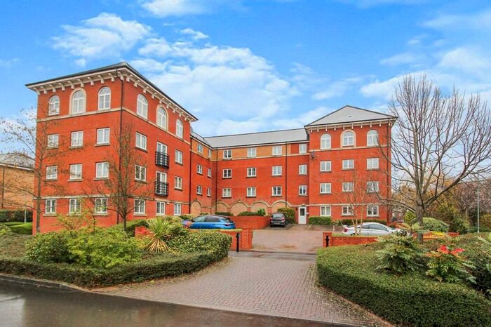 2 Bedroom Apartment To Rent In Padstow Road, Churchward, Swindon, SN2