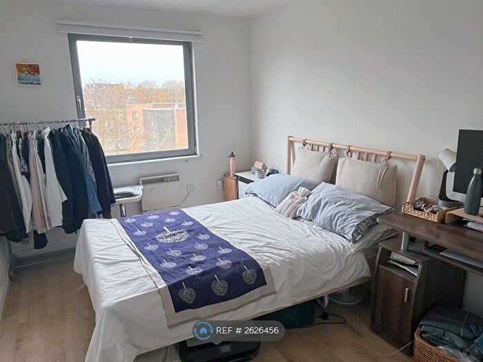 1 Bedroom Flat To Rent In Dakota Building, London, SE13