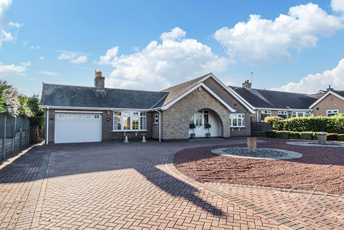 2 Bedroom Bungalow For Sale In Chapel Lane, Ravenshead, Nottingham, NG15