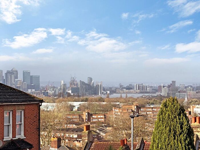 1 Bedroom Apartment For Sale In Santana, Brent Road, Shooters Hill, London, SE18