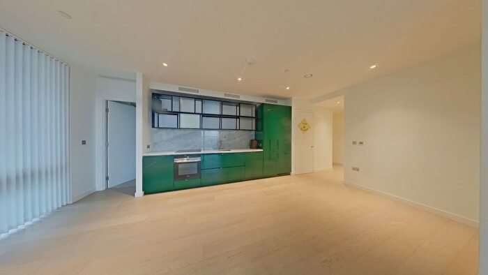 2 Bedroom Flat For Sale In Bagshaw Building, Wardian, Heron Quays/Canary Wharf, E14