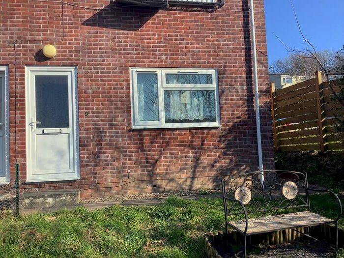 1 Bedroom Flat To Rent In Bodmin, #, PL31