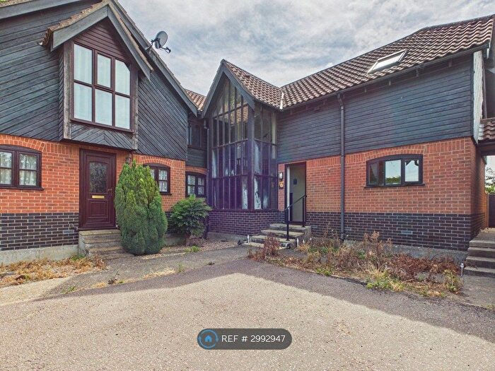1 Bedroom Flat To Rent In Stuston Road, Diss, IP22