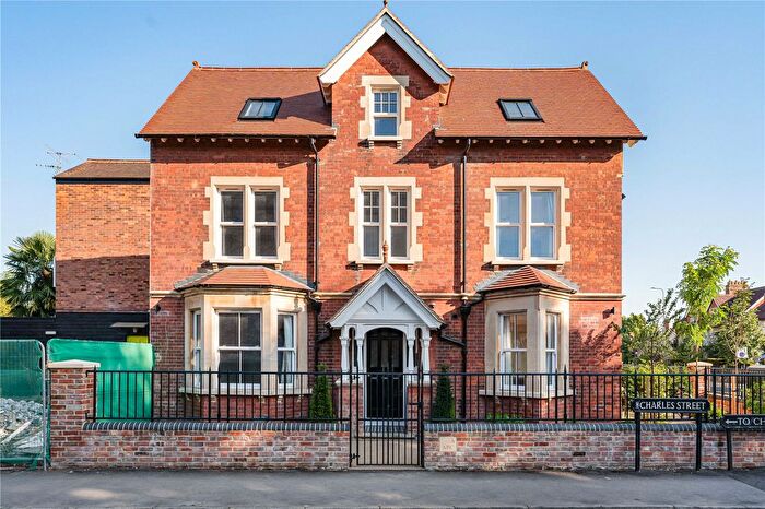 1 Bedroom Flat To Rent In Iffley Road, Oxford, OX4