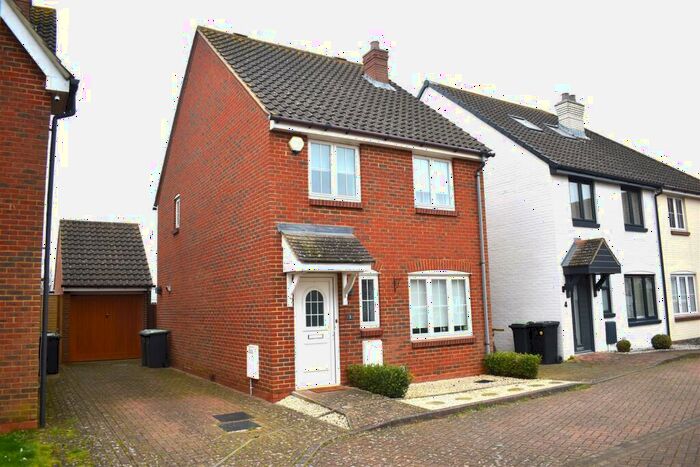 3 Bedroom Detached House For Sale In The Rickyard, Marston Moretaine, Bedford, MK43