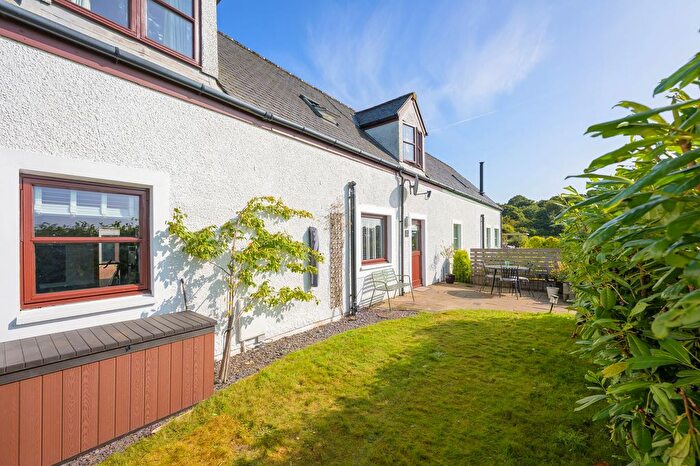 3 Bedroom Terraced House For Sale In Whiteside Farm Lane, Bathgate, EH48