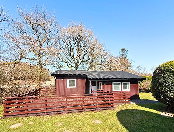 3 Bedroom Lodge For Sale In Cenarth, Newcastle Emlyn, SA38