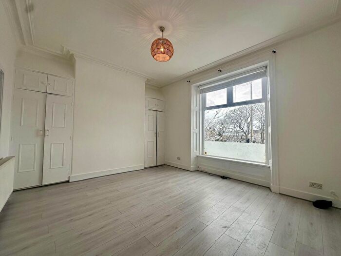 1 Bedroom Flat To Rent In Menzies Road, Aberdeen, AB11