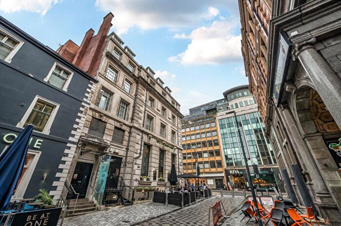 1 Bedroom Flat To Rent In Park Row, Leeds, West Yorkshire, LS1