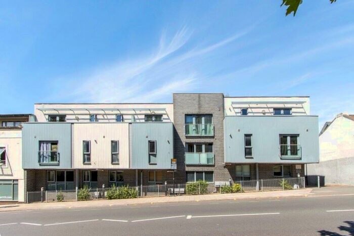 2 Bedroom Flat To Rent In Stone Hodges Gloucester Road, Bishopston, Bristol, BS7