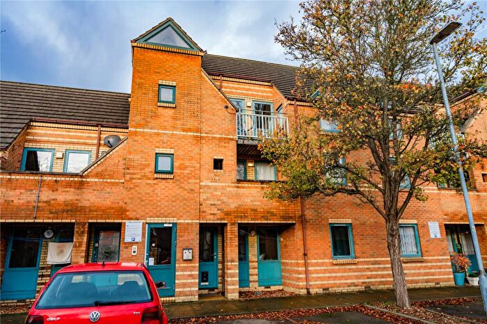 1 Bedroom Apartment For Sale In Manor Court, Manor Avenue, Grimsby, Lincolnshire, DN32