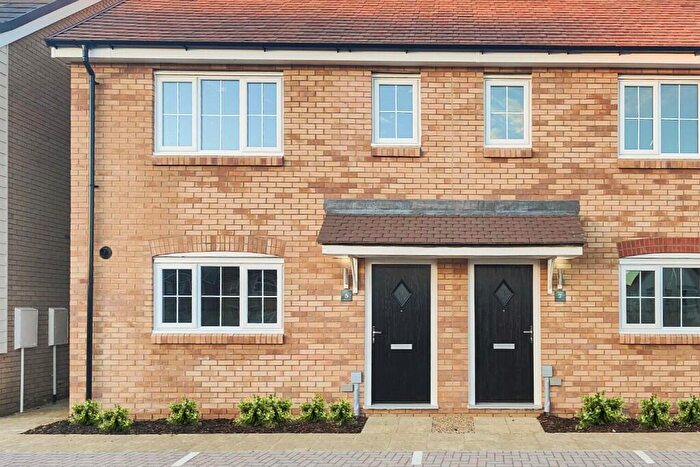 3 Bedroom Terraced House For Sale In Boroughby Drive, Peterborough, PE7