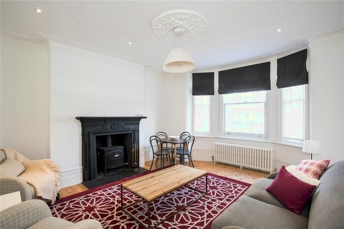 2 Bedroom Flat To Rent In Luxborough Street, Marylebone, London, W1U