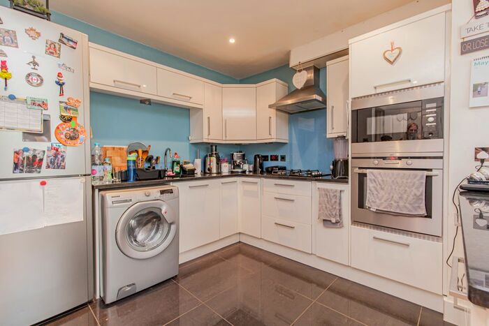 3 Bedroom Terraced House To Rent In Boswell Road, Oxford, OX4