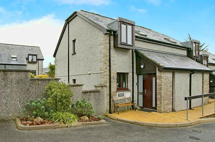 2 Bedroom End Of Terrace House For Sale In Maenporth, Falmouth, TR11