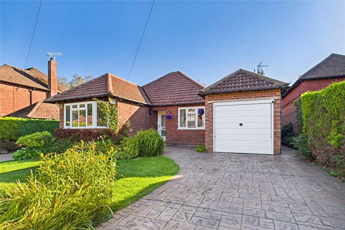 2 Bedroom Bungalow For Sale In Spring Woods, Sandhurst, Berkshire, GU47