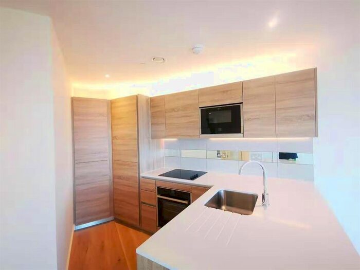 2 Bedroom Flat To Rent In Norton House, Duke Of Wellington Avenue, London SE18