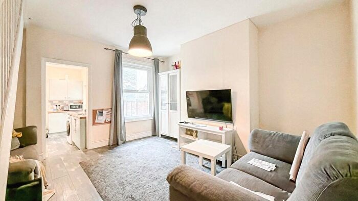 4 Bedroom Terraced House For Sale In Highbury Road, Bedminster, BS3