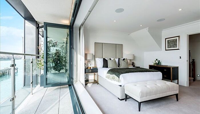 3 Bedroom Flat To Rent In Oxbridge Terrace, Palace Wharf, Rainville Road, London, W6