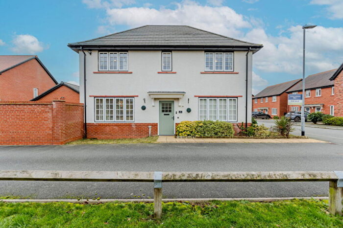4 Bedroom Detached House For Sale In Bickerton Close, Leighton, Crewe, CW1