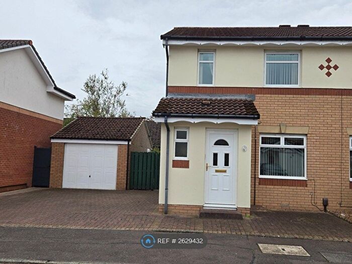 3 Bedroom Semi-Detached House To Rent In Jamieson Avenue, Stenhousemuir, Larbert, FK5