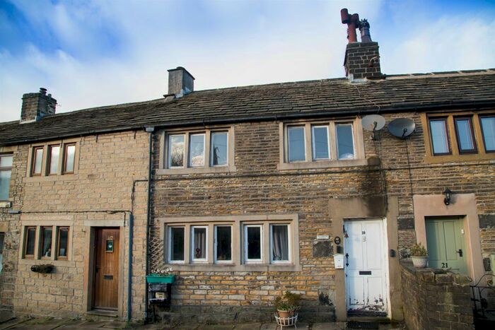 2 Bedroom Cottage For Sale In Gate Head, Marsden, Huddersfield, HD7