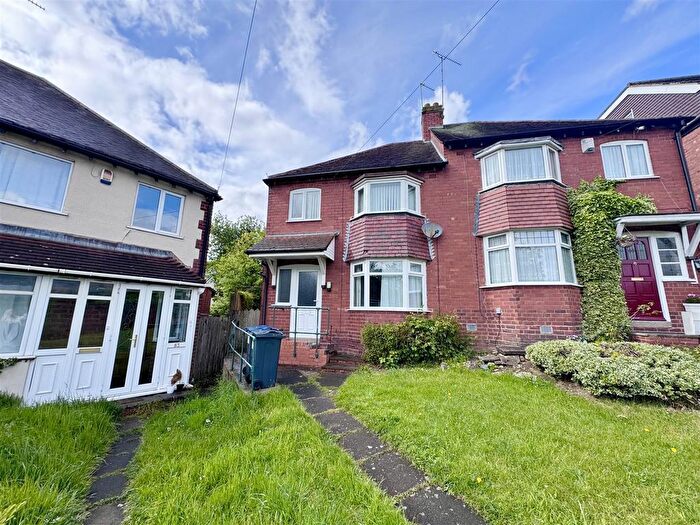 3 Bedroom Property To Rent In Woodleigh Avenue, Harborne, B17