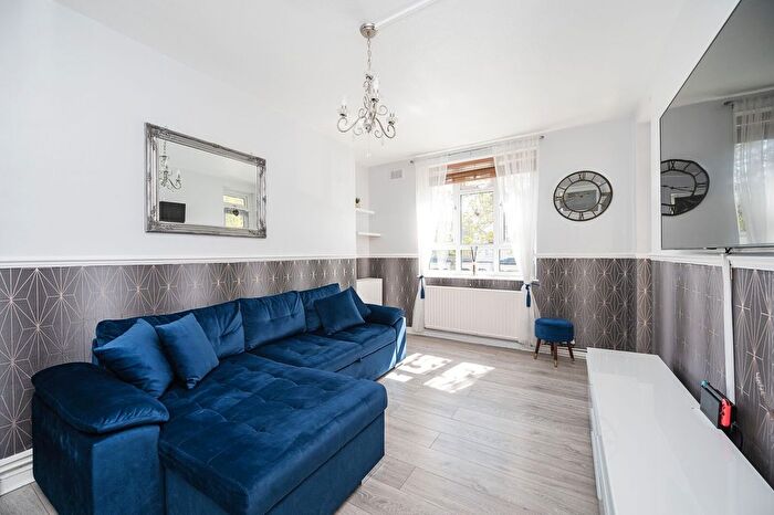 1 Bedroom Flat To Rent In Elderfield Road, Clapton, London, E5