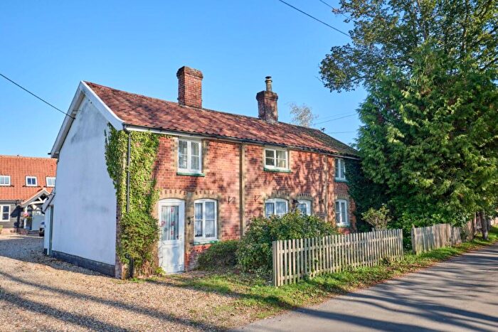 4 Bedroom Cottage For Sale In Ottomer Cottage, The Green, Old Buckenham, Attleborough, Norfolk, NR17
