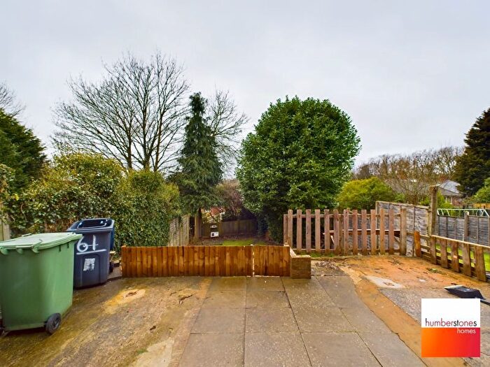 3 Bedroom Semi-Detached House For Sale In Woodhouse Road, Quinton, Birmingham, B32