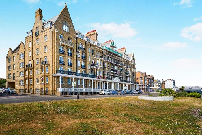 1 Bedroom Apartment For Sale In Victoria Parade, Ramsgate, CT11