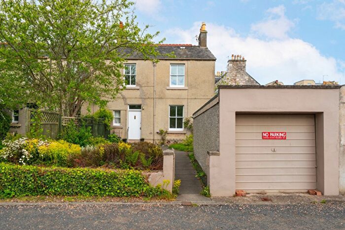 3 Bedroom End Of Terrace House For Sale In Kinnessburn Terrace, St Andrews, KY16