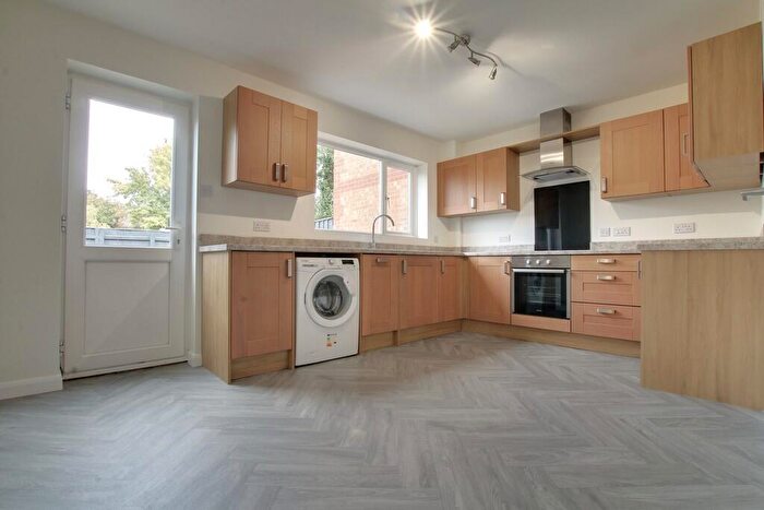 3 Bedroom Terraced House For Sale In Williams Way, Manea, PE15