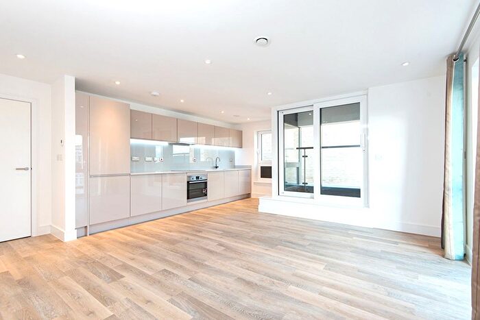 2 Bedroom Flat To Rent In Hartfield Road, Wimbledon, SW19