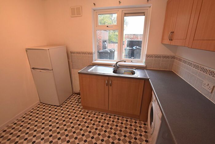 1 Bedroom Flat To Rent In Turnmill Avenue, Springfield, MK6