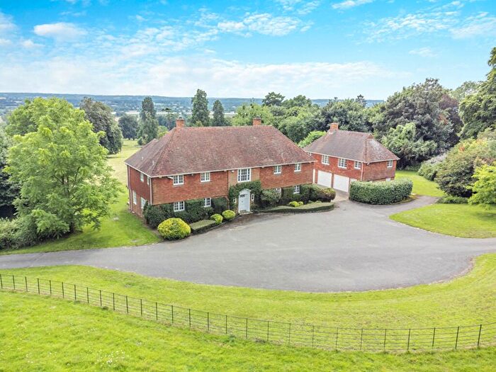 4 Bedroom Detached House For Sale In Linton Park, Linton, Maidstone, Kent, ME17