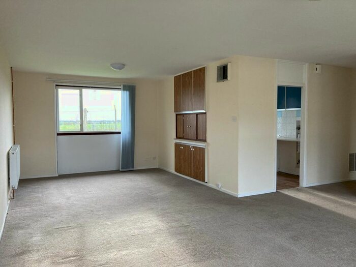 3 Bedroom Semi-Detached House To Rent In Harris Road, Bicester, Oxfordshire OX25