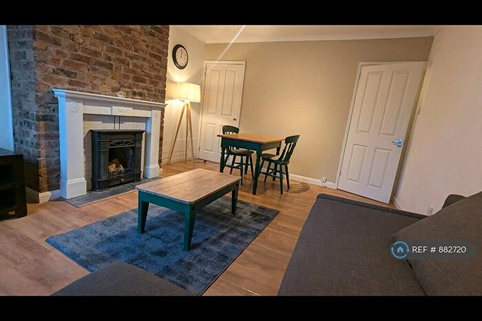 2 Bedroom Flat To Rent In Telford Drive, Edinburgh, EH4