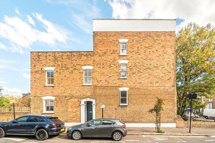 1 Bedroom Flat For Sale In Graham Road, Hackney, E8