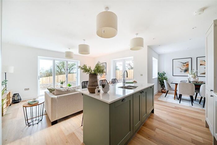 3 Bedroom Detached Bungalow For Sale In Monks Hill, Westbourne, PO10