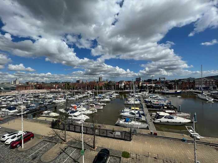 1 Bedroom Flat To Rent In Freedom Quay, Railway Street, HU1