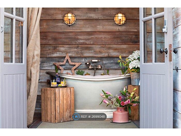 2 Bedroom Detached House To Rent In Cholmondeley Road, Wrenbury, CW5